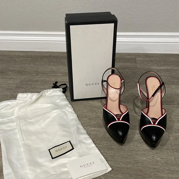SOLD 🎈Gucci pumps - Picture 3 of 10